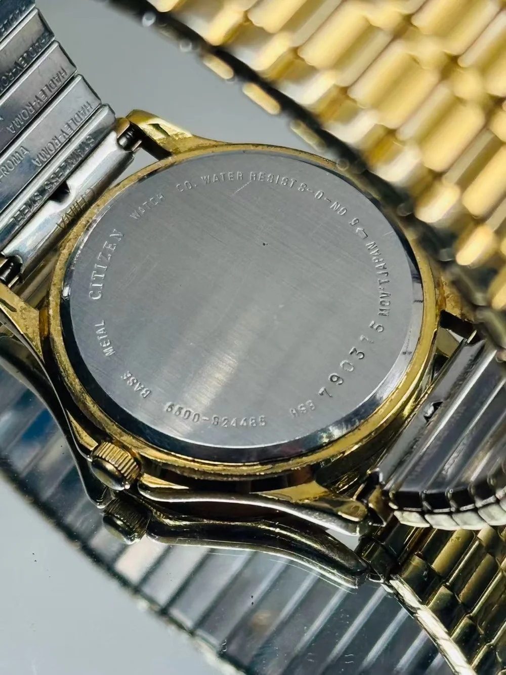 Vintage Citizen Quartz Day Date Gold Tone Men’s Watch 31mm New Battery Runs